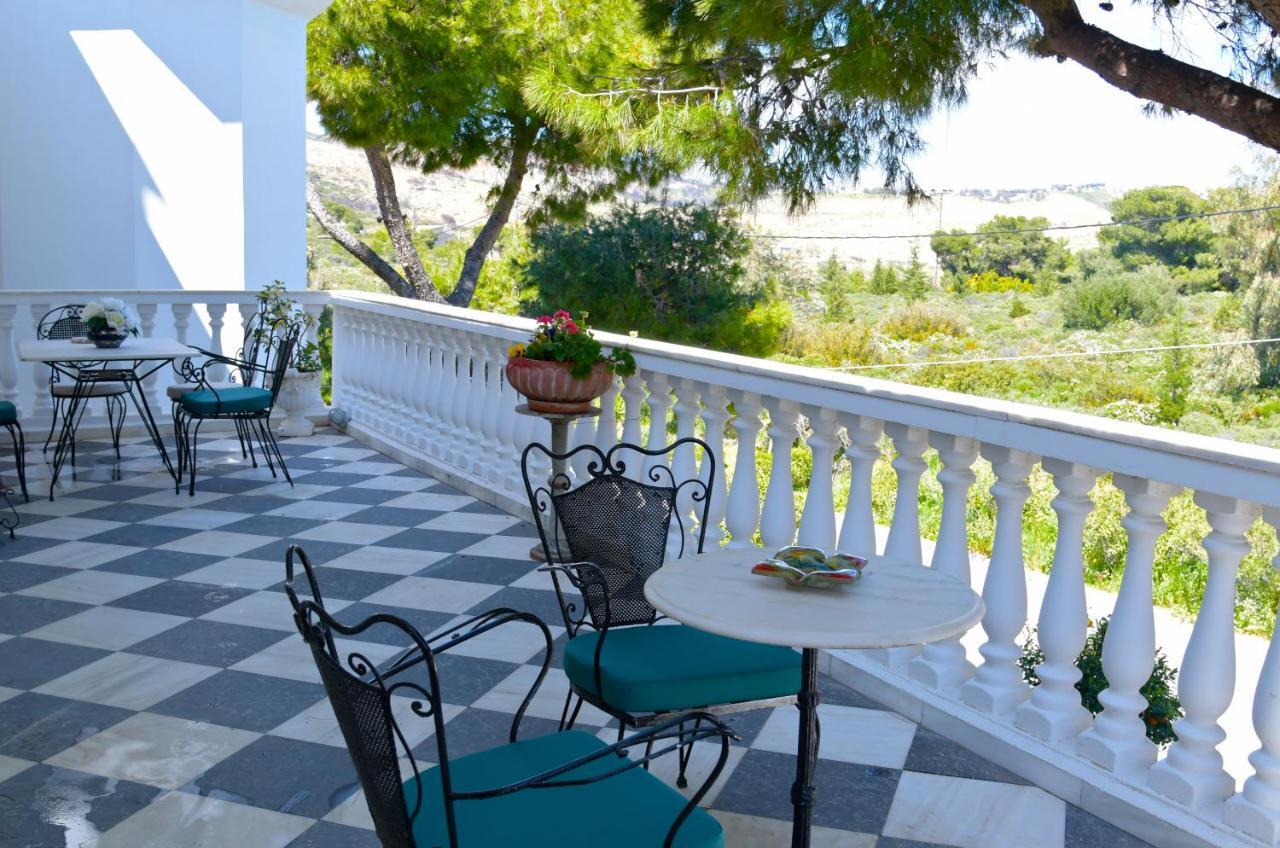 Priamos Kalitehnoupoli Villa ราฟีนา ภายนอก รูปภาพ